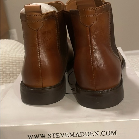 Chelsea Boot, Steve Madden - Picture 4 of 5